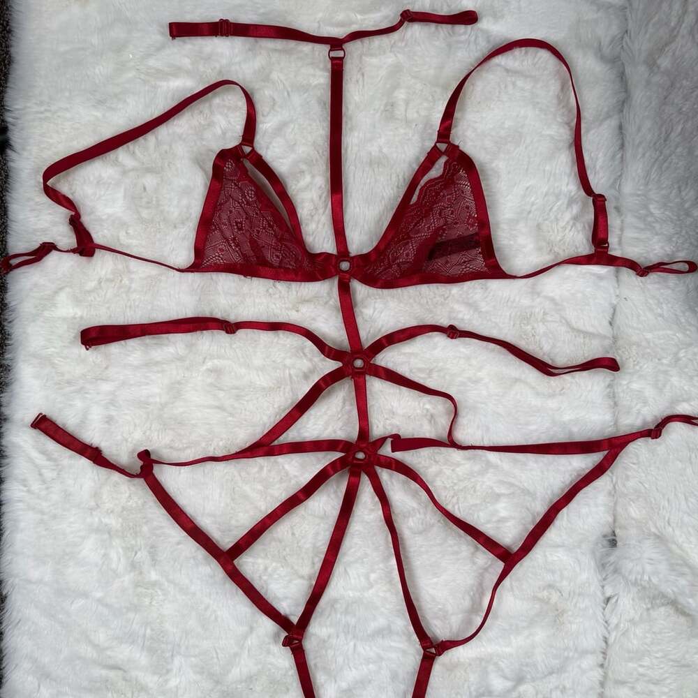 Red Lace Lingerie Set - Picture 3 of 7